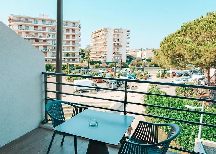 Thalazur - & 4* Antibes